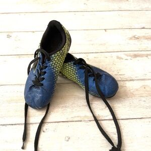 Kids Soccer Cleats Size 12 Boys Blue Green Color Kids Sports Gear Lotto Brand